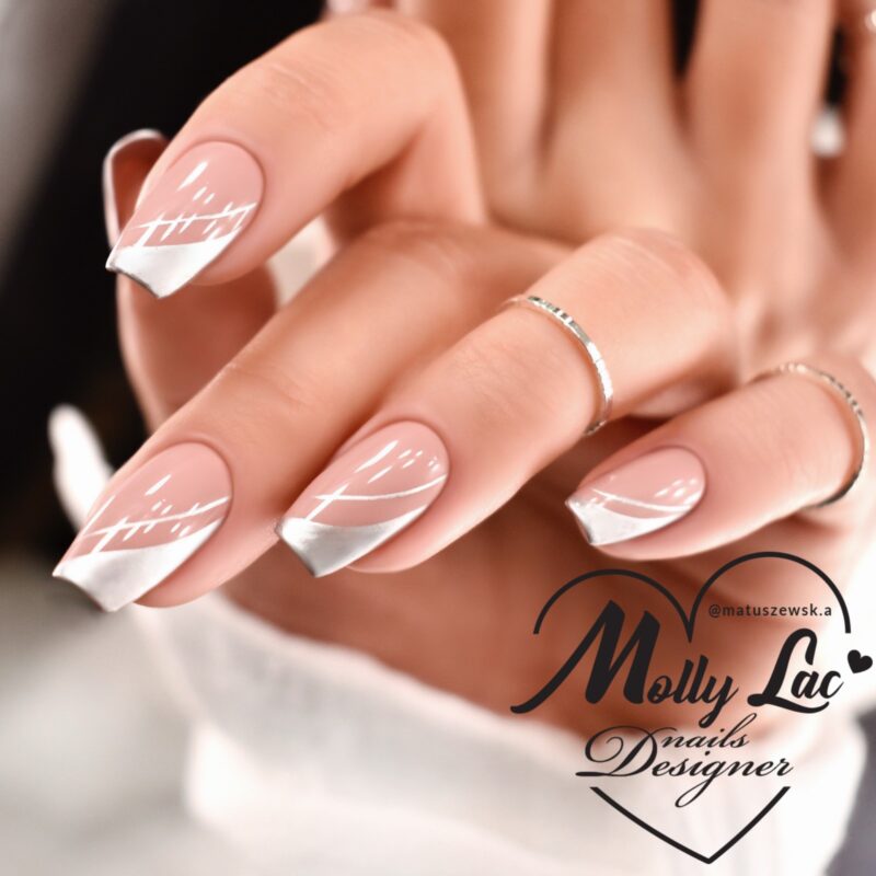 Diseños de uñas efecto glass o espejo