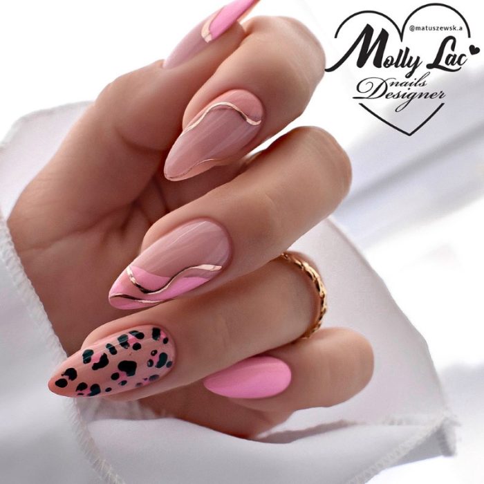 Esmalte semipermanente Molly Lac Peachy Beige 10 ml 525