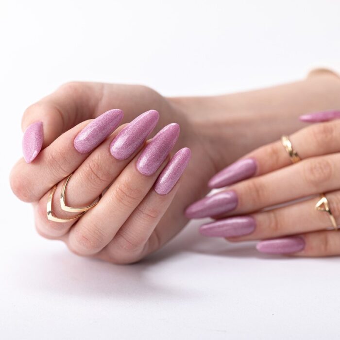 Esmalte semipermanente Molly Lac Night Glowing Higher Love 5 ml 673