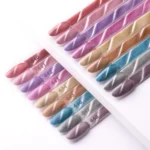 Esmalte semipermanente Molly Lac Cat Eye Womanity Kissing 5 ml 443 - Imagen 2