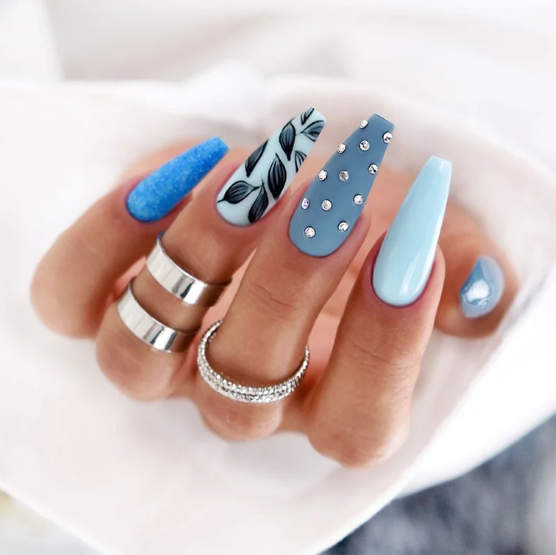 Tendencias en Uñas 2026-103-2